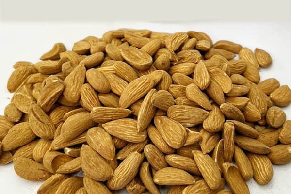 تصویر 3 از خریدار مغز بادام ماماییA2 + فروش عمده
